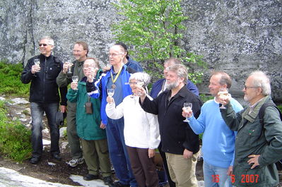 lasnaolosta-palkitut-kuva